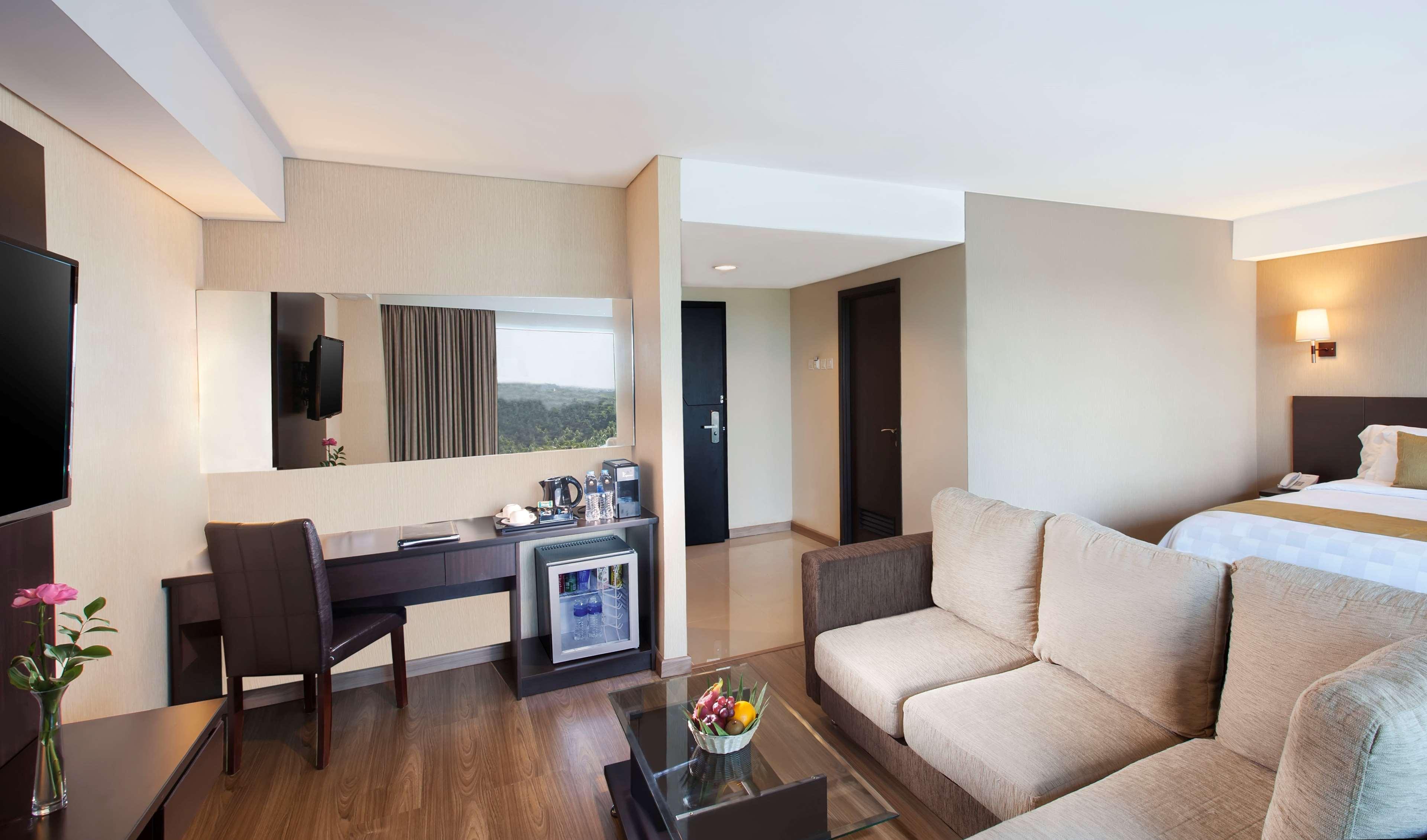 Best Western Premier The Hive Jakarta Luaran gambar